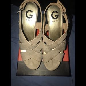 Sexy Tan Guess women’s wedge shoes size 7.5 (c)